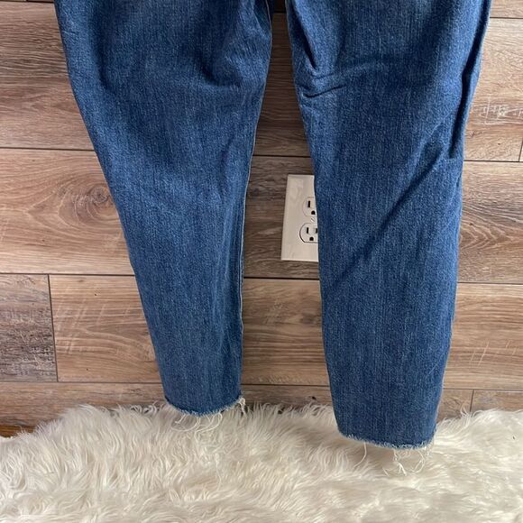 Old Navy Distressed Boyfriend Straight Jeans, Size 18, Blue - Picture 10 of 13